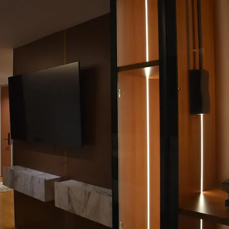 Апартаменты Stayinn Emerald Шкодер