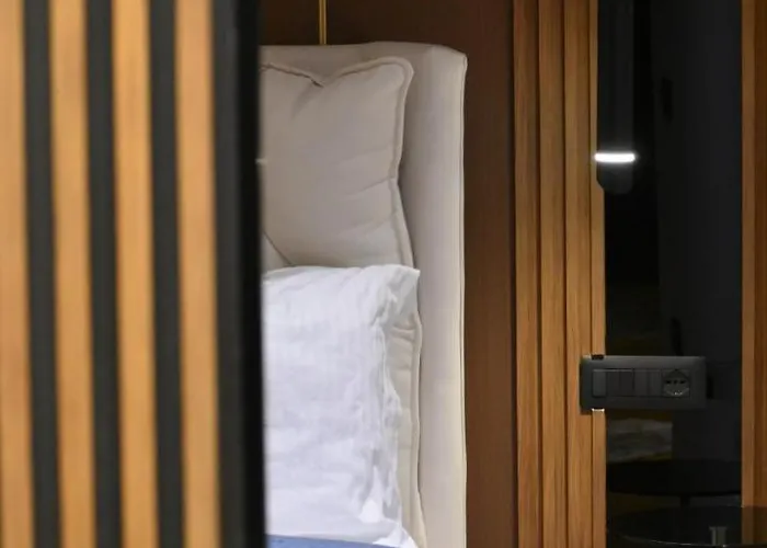 Stayinn Emerald Апартаменты